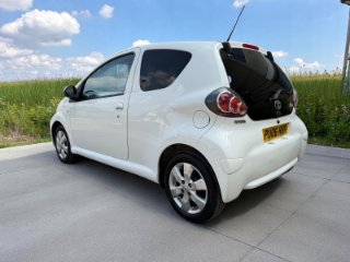 /photos/12163/06f991f3-79f4-4f2f-b0a7-ed7df987991e_i320x240.jpg