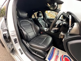 /photos/12163/0a7496dd-055a-4511-930f-88b30c099e9b_i320x240.jpg
