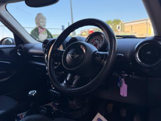 /photos/12163/2711bf65-9f17-4d3d-b0ce-1e4dd5beab5b_i320x240.jpg