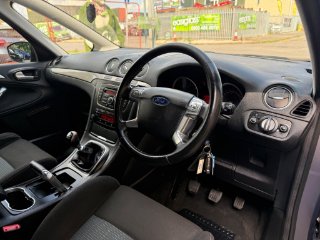 /photos/12163/409d51e3-156f-41d1-9224-656c1cd1b879_i320x240.jpg