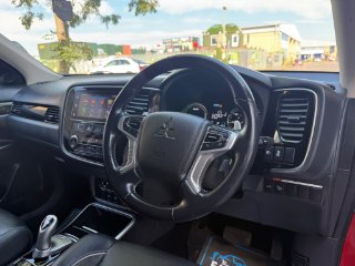 /photos/12163/49fd3595-a271-4e70-9807-810a6216bb32_i320x240.jpg