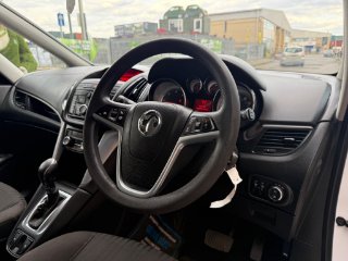 /photos/12163/669517d6-2ed8-435d-a254-eb99691fa099_i320x240.jpg