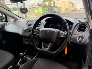 /photos/12163/8ad28bba-fd4b-48b1-8113-4c8d07d1d8f0_i320x240.jpg