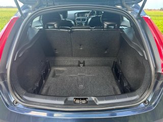 /photos/12163/b46f58ff-74d5-4e82-aa8d-88f1f7758f03_i320x240.jpg