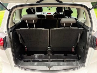 /photos/12163/b56b8238-1d29-4d1d-88f1-5fd46cf4e739_i320x240.jpg