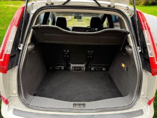 /photos/12163/bcc1915a-7279-48ce-b763-41ba48907137_i320x240.jpg