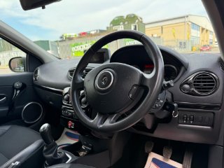 /photos/12163/c6b3a136-26fd-46d7-ada9-6b870924c016_i320x240.jpg