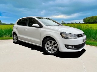 /photos/12163/c9ee8fcf-4127-41af-b6c5-0c4b76c6ca2c_i320x240.jpg