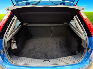 /photos/12163/e10fd33d-3ab4-4a81-9458-3b0b43b920ea_i320x240.jpg